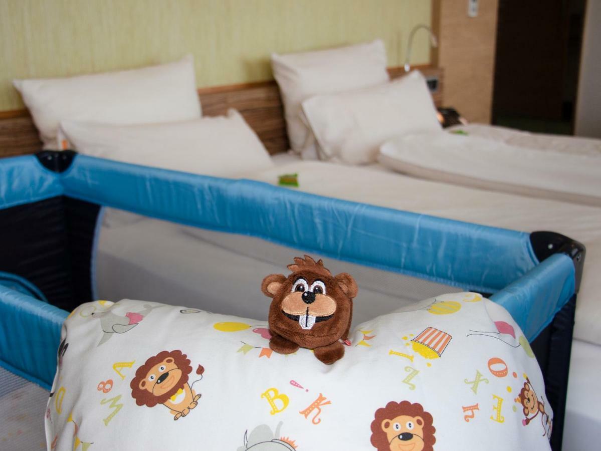 Hotel Bildungsblick Kirchseeon Екстер'єр фото