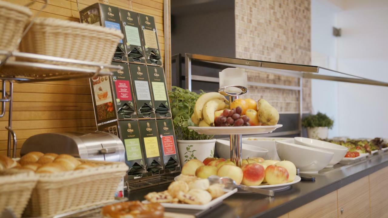 Hotel Bildungsblick Kirchseeon Екстер'єр фото