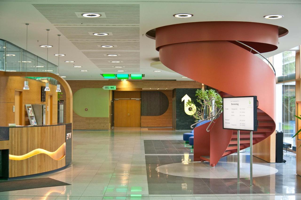 Hotel Bildungsblick Kirchseeon Екстер'єр фото